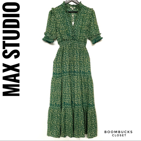 green emerald velvet dress Max Studio Women's Short Sleeve V-Neck Maxi Dress, Green Med Trans Geo  Clover at Amazon Women's Clothing store main image 0
